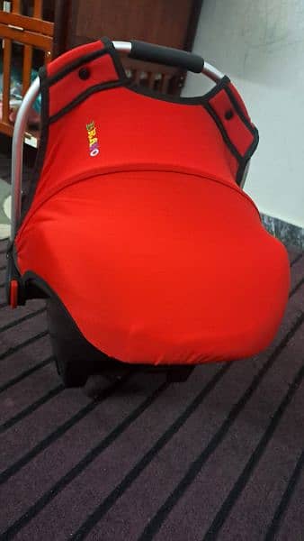 Baby carry cot and car seat 0