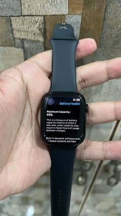 Apple Watch Series 7 Black Midnight Colour