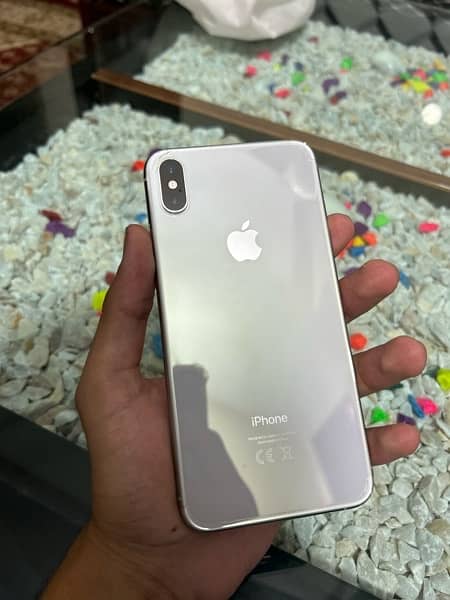 IPHONE XS MAX 64Gb water pack phone 10/10 7