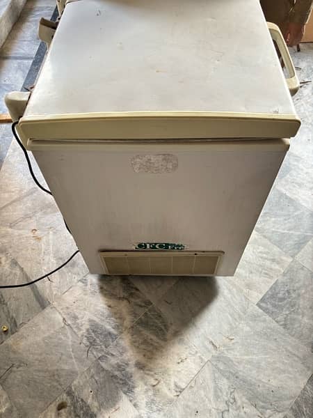 Deep freezer (freezer + fridge ) 4