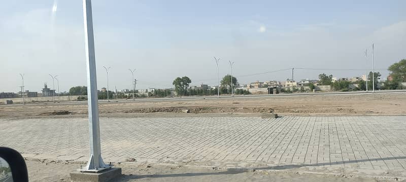 10 MARLA PLOT FOR SALE LDA APRROVED ON 2 YEAR EASY INSTALLMENT PLAN IN ETIHAD TOWN RAIWIND ROAD LAHORE 1