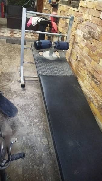 adjustable gym bench 1