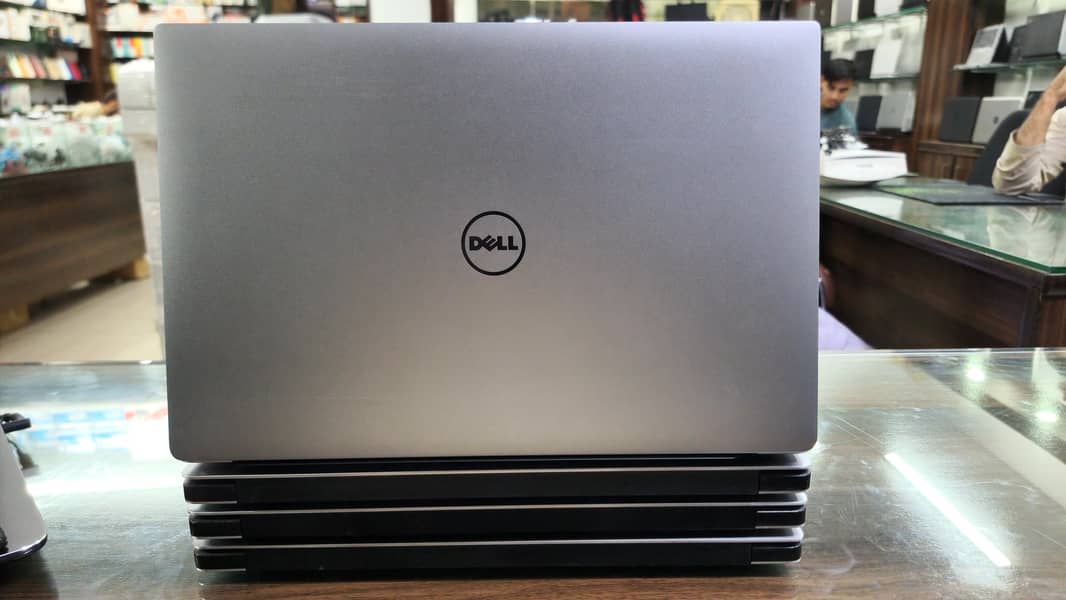 Dell Precision 5510 | Core i7 HQ | Nvidia Quadro Dedicated Graphics 9