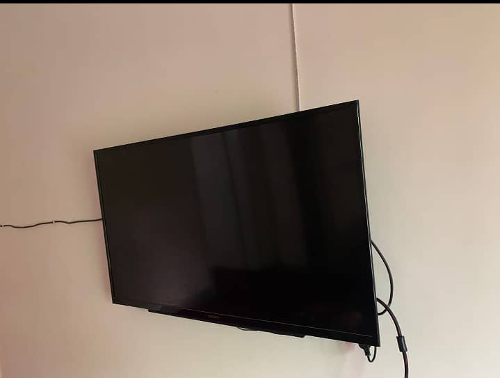 Sony Bravia 40 inch LED 1