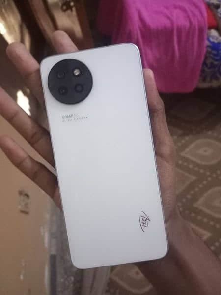 itel s23 for sell Whatsapp 03122747031 5