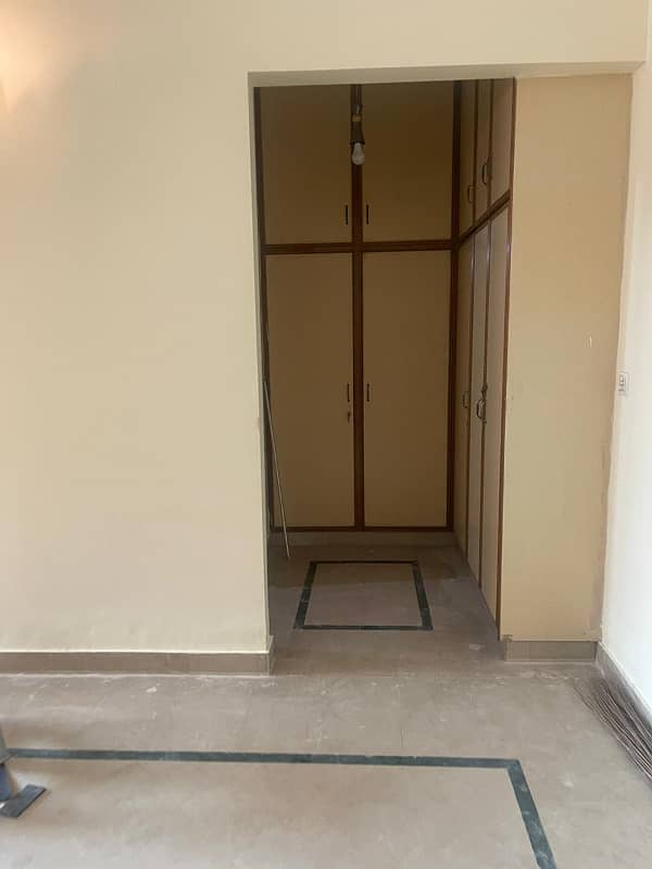 1 Kanal Lower Portion is For Rent in Wapda Town Phase 1 Lahore Block E1 . 5