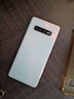 Samsung S10+ plus (White) in Mint condition Non PTA Approved