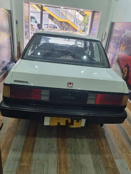 Honda Civic GL 1984 8