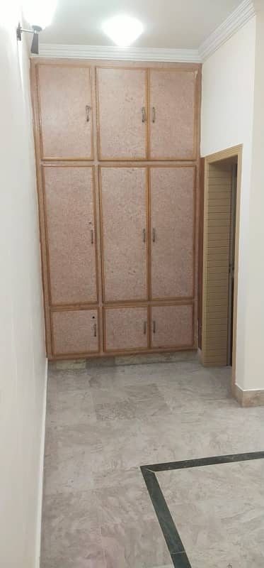 25x40 Ground Portion for rent in G13 2