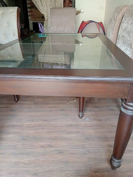 Dining table is for sale 2