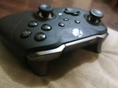 xbox elite controller 2 like new C type built in battery