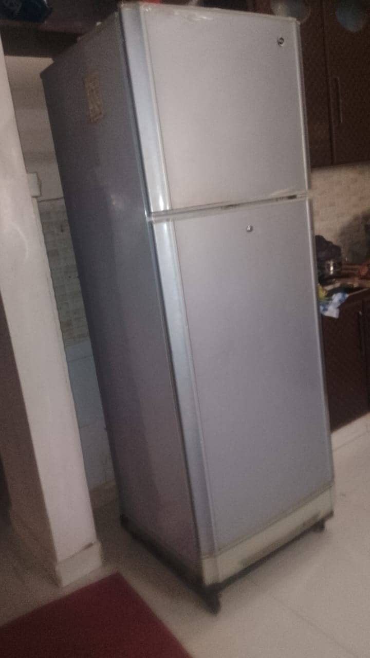 PEL HOME USED FRIDGE 0