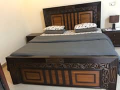 free bed sheets with king size bed 2 side tables and dressing table