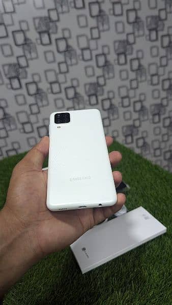 Samsung Galaxy A12   128GB    03101873383 1