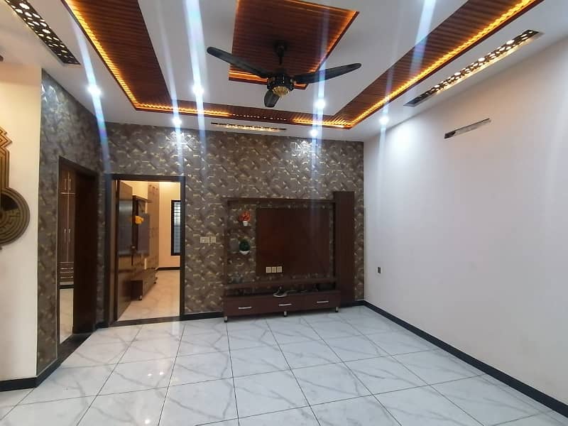 Stunning 10 Marla House For Rent In EE on 60ft road In Citi Housing Gujranwala 13