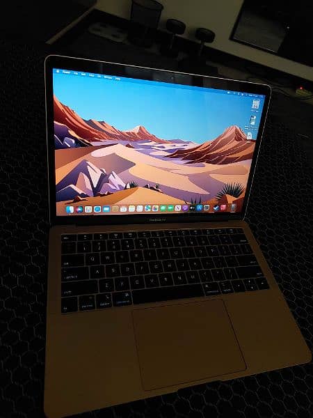 Apple MacBook Air MVFM2 128GB SSD (13-inch, Gold, 2019) 0