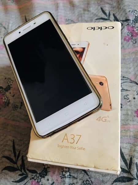 OPPO A37f  pta approved 0