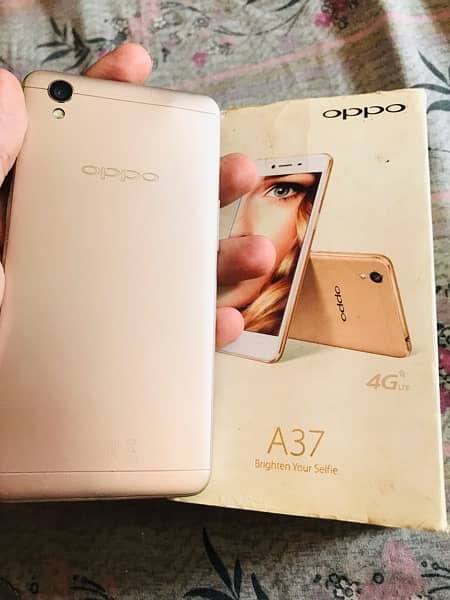 OPPO A37f  pta approved 4