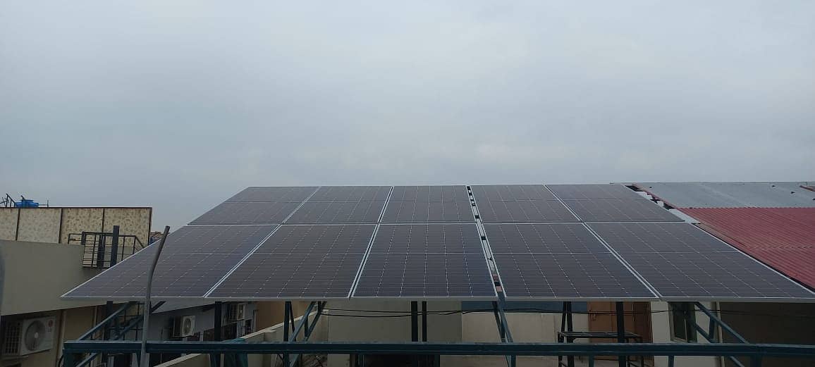 Solar Plates solar panels solar installation 3