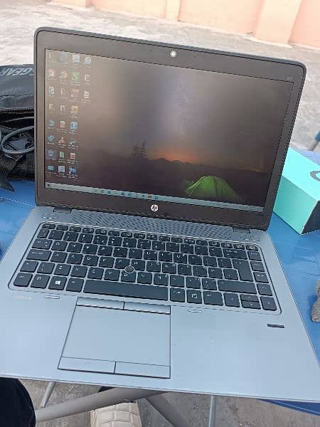 HP Elitebook 1040 G2 0