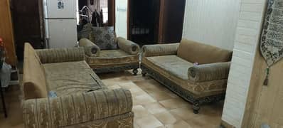 321 Sofa For sale  3 2 1