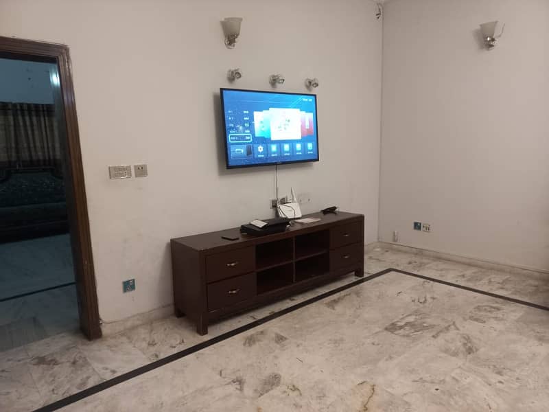 10 Marla Fully Furnished House For Rent In Phase 2 2