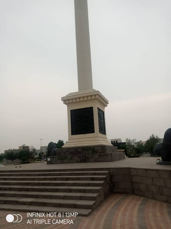 Bahria orchard plot no 886#C near park and zoo prime location plot for sale 15