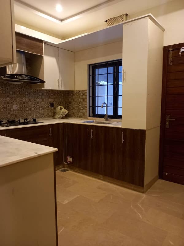 10 Marla Beautiful Double Unit House Available For Rent 5