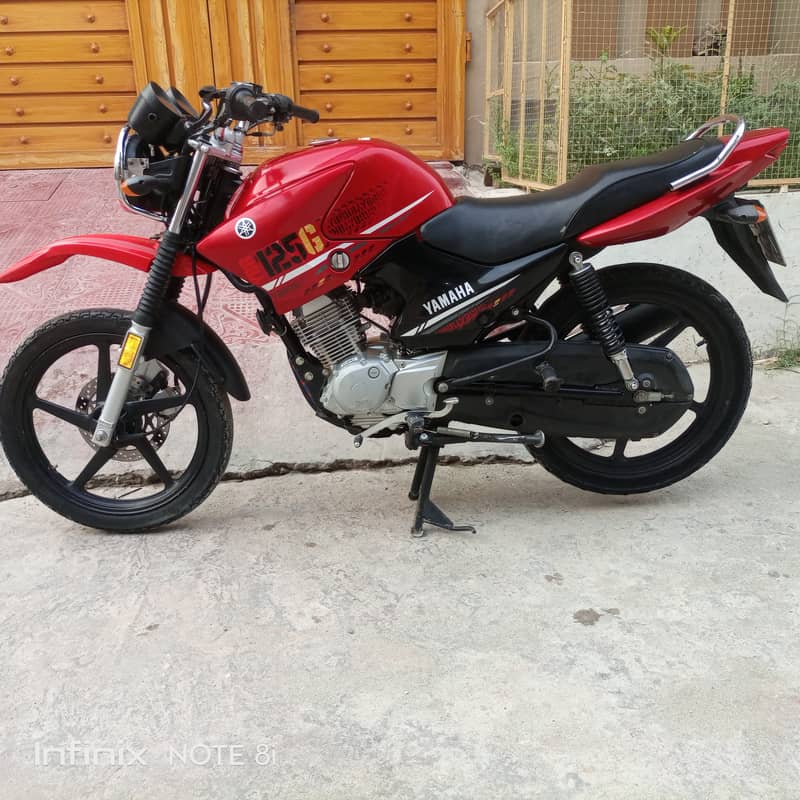 Yamaha YBR 125G 2021 5