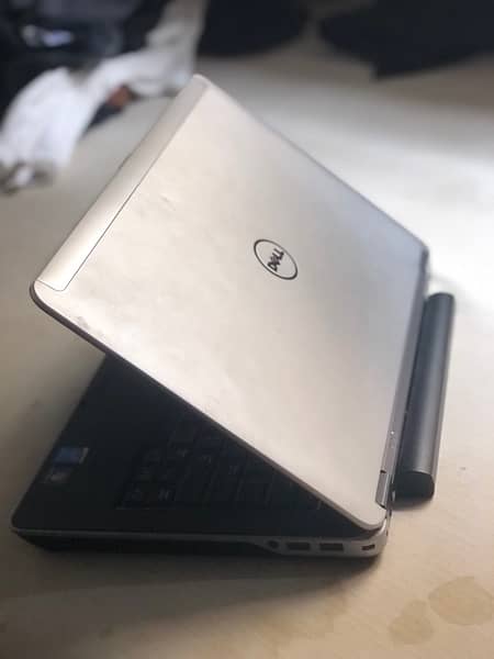 Dell Latitude E6440 Core i5 4th Generation 3