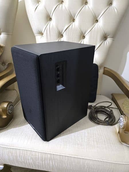 Edifier Speaker Set - Black 4