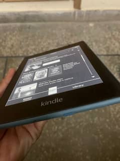 Amazon Kindle 10th generation 0