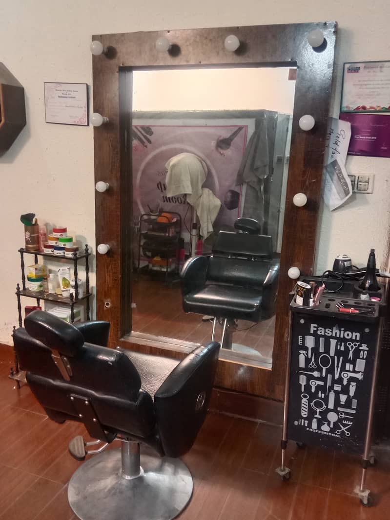 Salon Items for sale complete setup 5