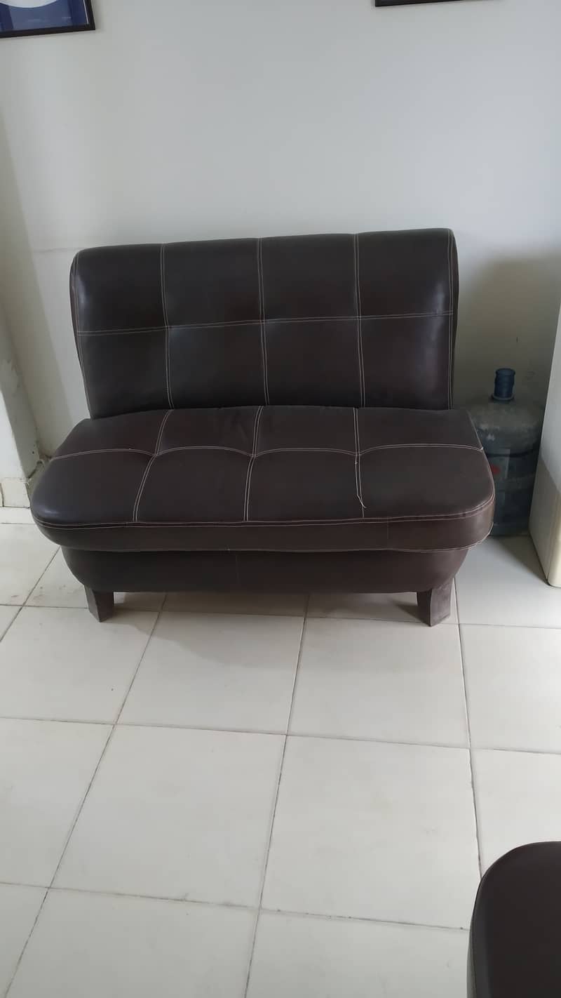 Sofa chair 1