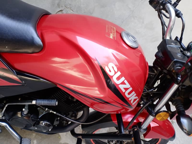 Suzuki GR 150 (2018) 7