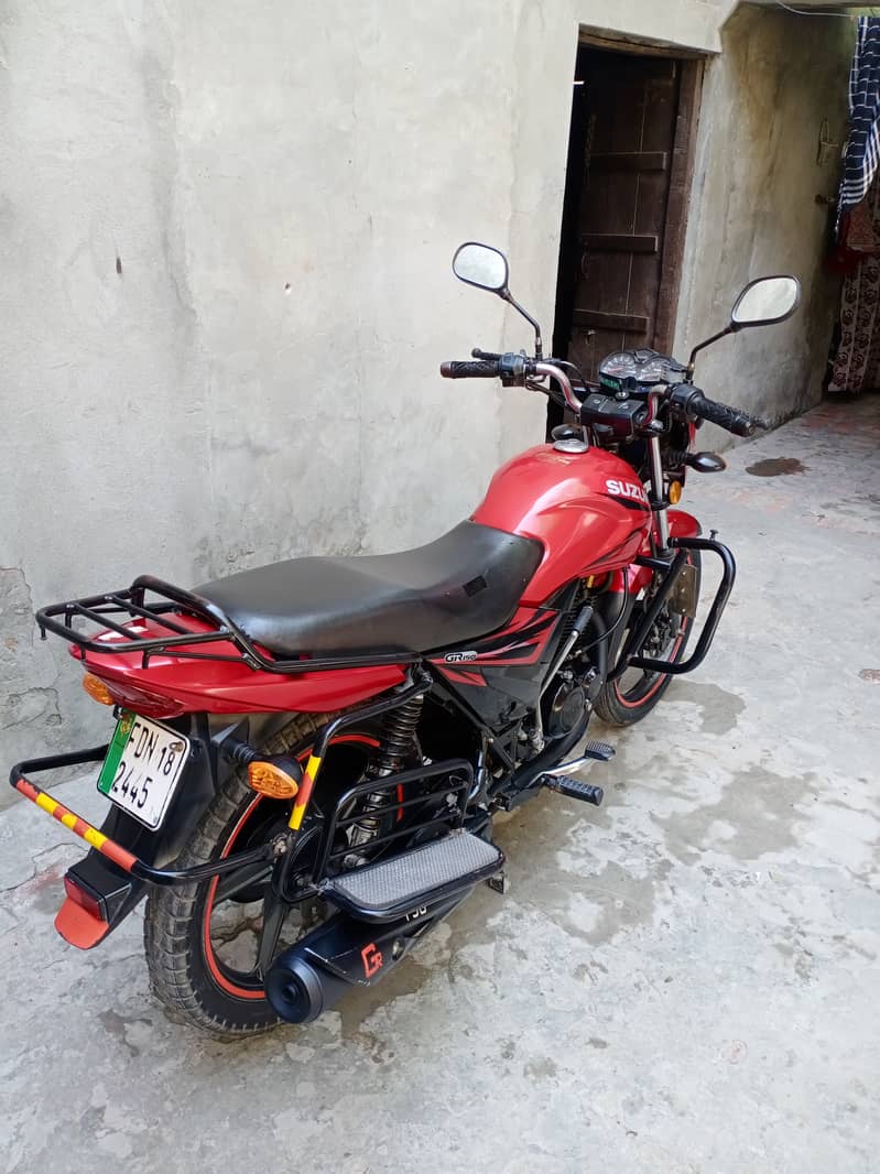 Suzuki GR 150 (2018) 14