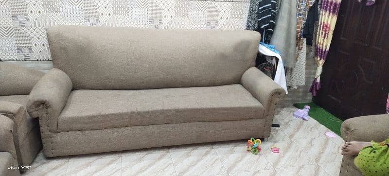 7 seater sofa urgent sell 5