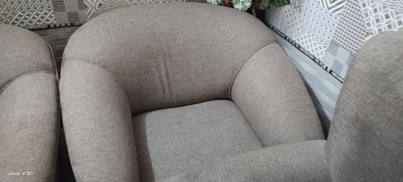 7 seater sofa urgent sell 6