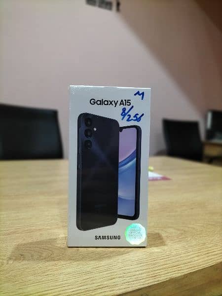 Samsung Galaxy A15 (8/256GB) 1