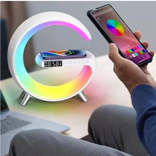 G shap lamp Bluetooth speaker & wireless charging 1