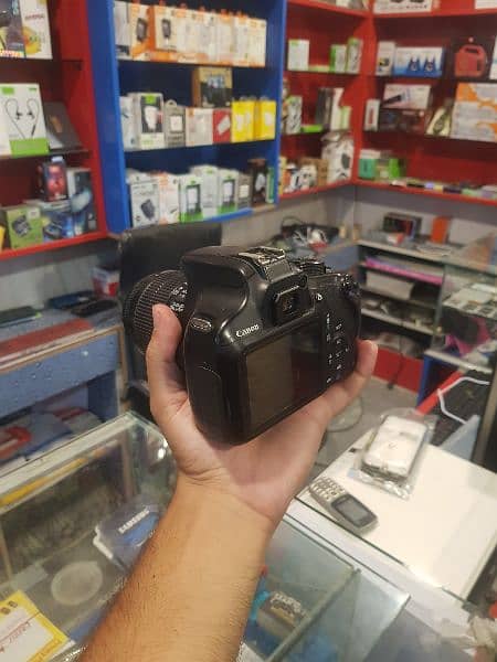 Canon 1200D DSLR Exchange Possible With Mobile 3