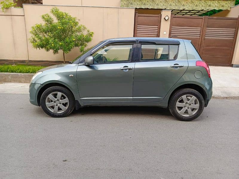 Suzuki Swift 2012 6