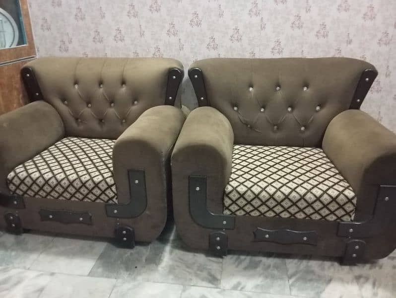 5 Seater Sofa Set 1