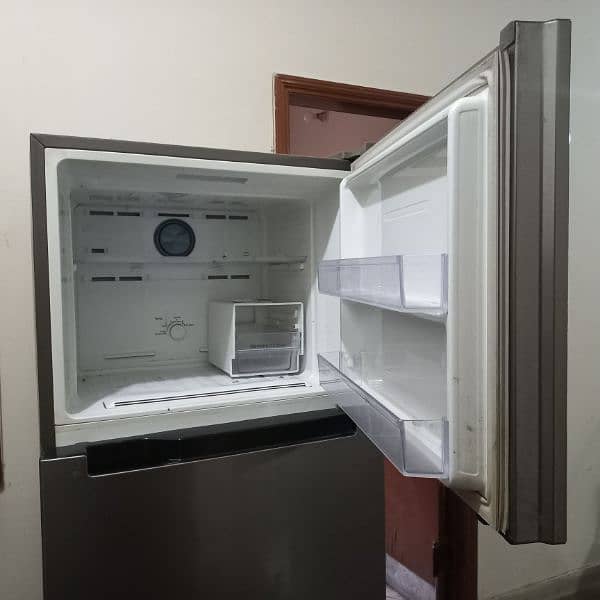 Samsung Double Door Refrigerator  for sale in good condition home used 5