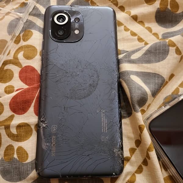 Xiaomi Mi 11 5G (SnapDragon 888) 0