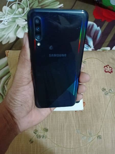 Samsung mobile a30s 1
