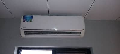 Kenwood split inverter AIR Conditioner AC 1.5 TONN For sale