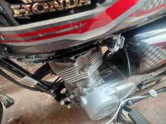 Honda 125 2024 model 5 month k 20 ko liya hai