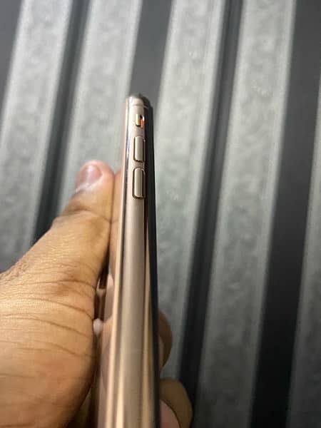 Iphone  Xs Max (Pta Approved) 256 GB 11