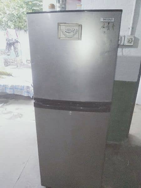Refrigerator of Orient 0